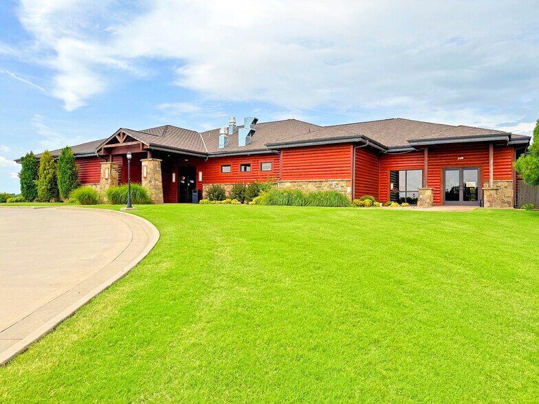 More Photos Of 10301 S 600 Rd, Miami Golf Course Driving Range For Sale