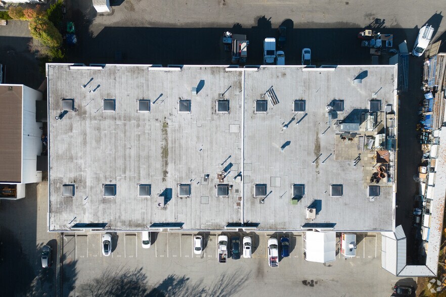 More Photos Of 1485-A Coast Meridian Rd, Port Coquitlam Warehouse For Lease