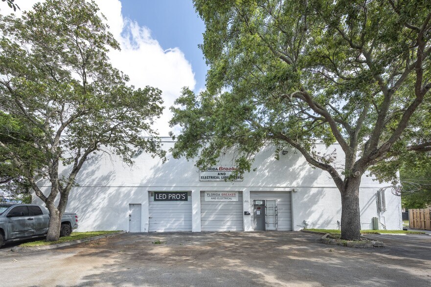 More Photos Of 805-917 SW 17th Ave, Delray Beach Warehouse For Sale