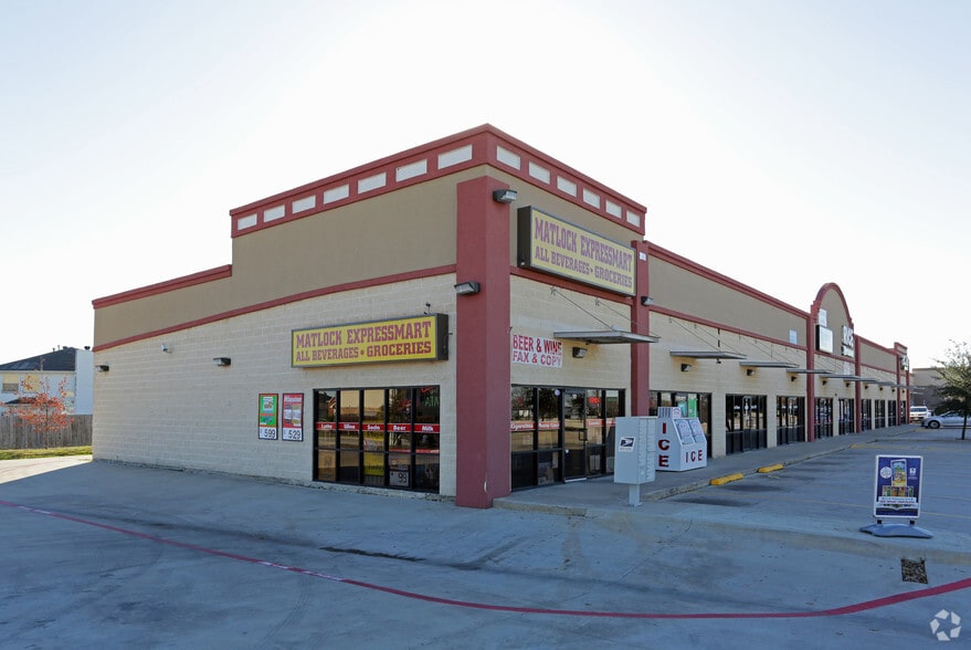 More Photos Of 7301 Matlock Rd, Arlington Freestanding For Lease