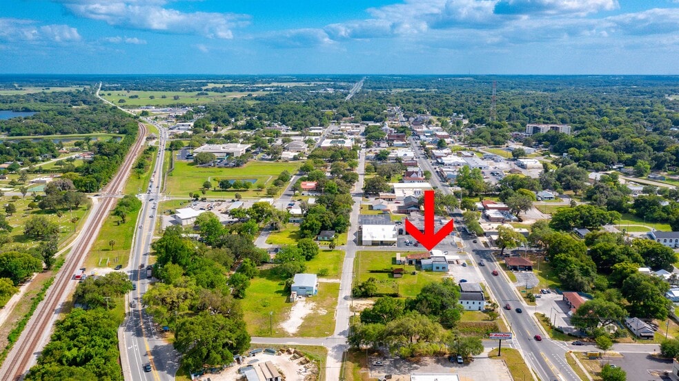 More Photos Of 14602 7th St, Dade City Storefront Retail Office For Lease