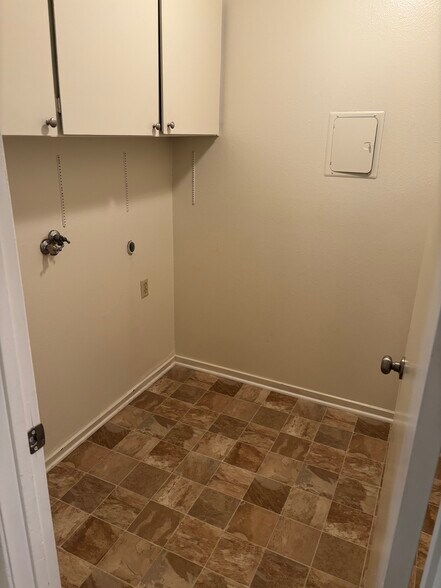 More Photos Of 1550 W Swift Ave, Fresno Apartments For Sale