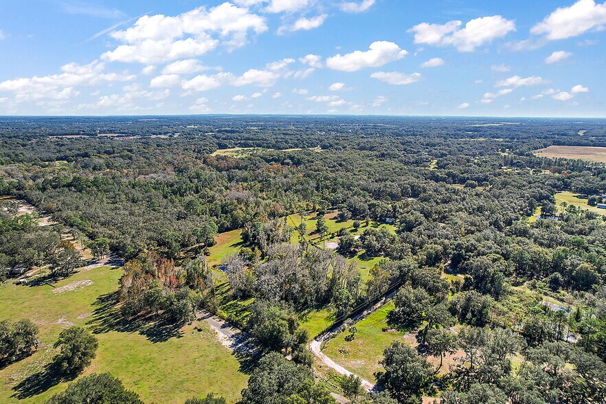 More Photos Of 27910 Debbie Rd, Okahumpka Land For Sale