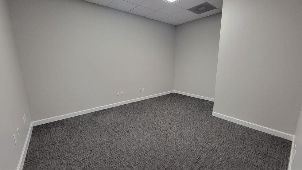 More Photos Of 121-189 S Orange Ave, Orlando Office Residential For Lease