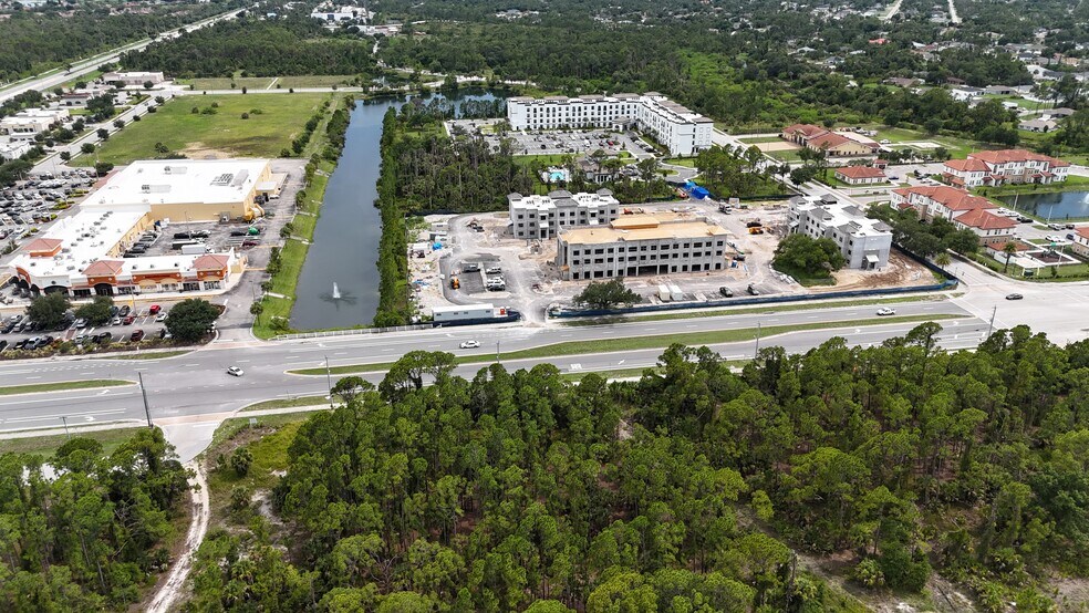 More Photos Of 1027 W Price Blvd, North Port Apartments For Lease
