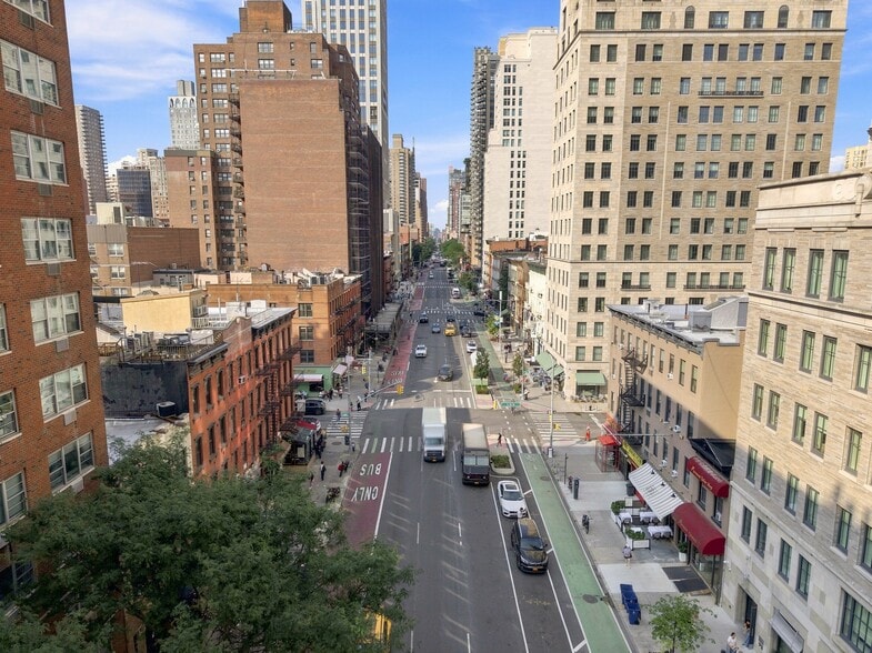 More Photos Of 1557 Second Ave, New York Apartments For Lease
