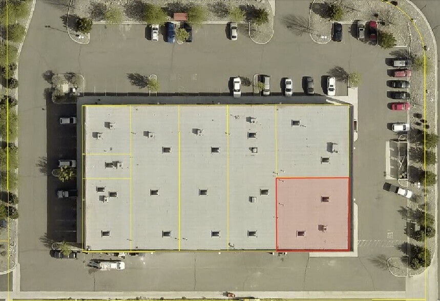 More Photos Of 2516 Business Pky, Minden Flex For Lease
