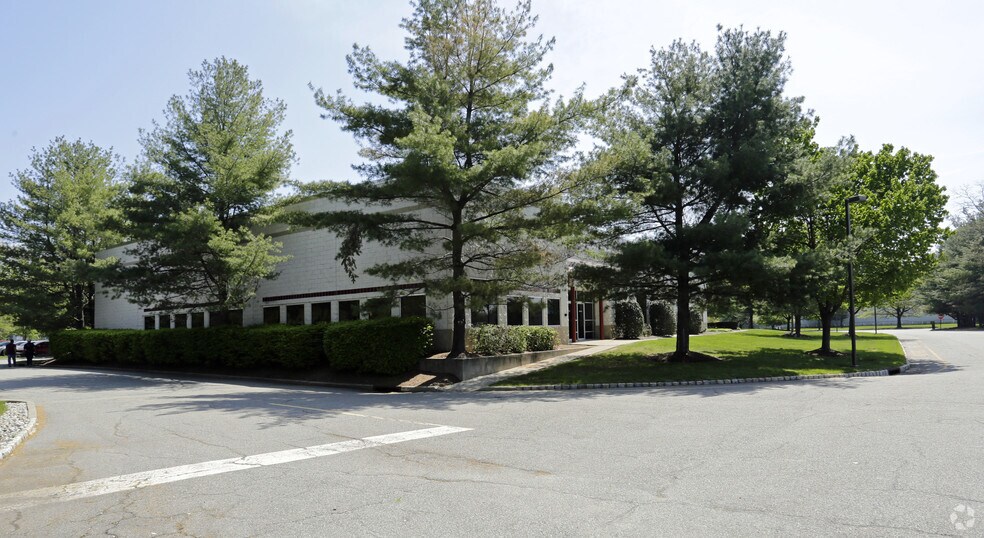 More Photos Of 100 Forge Way, Rockaway Light Manufacturing For Lease