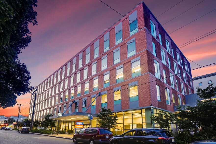 More Photos Of 5350 Tallman Ave NW, Seattle Medical For Lease