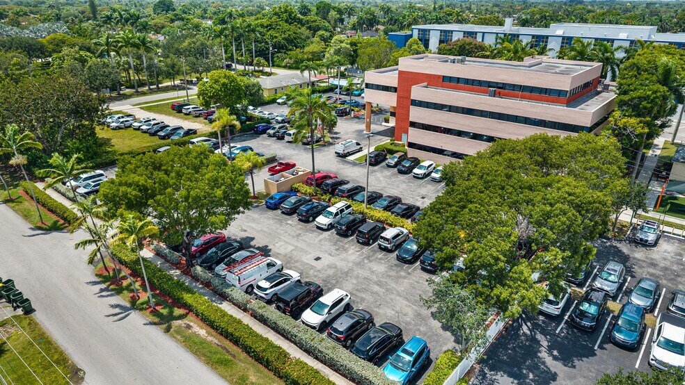 More Photos Of 151 NW 11th St, Homestead Medical For Sale