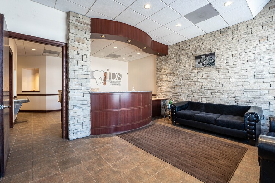 More Photos Of 4346 N Pulaski Rd, Chicago Apartments For Lease