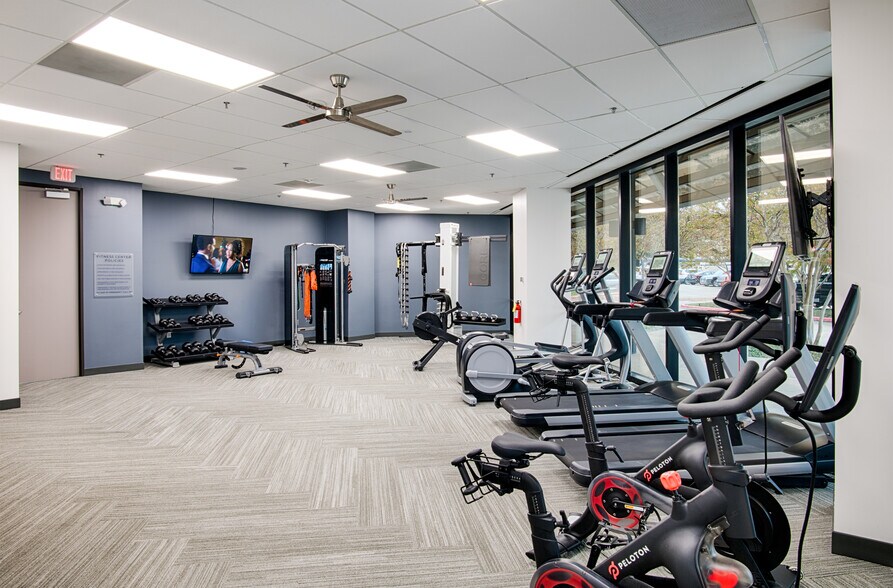 More Photos Of 500 N Central Expy, Plano Coworking Space