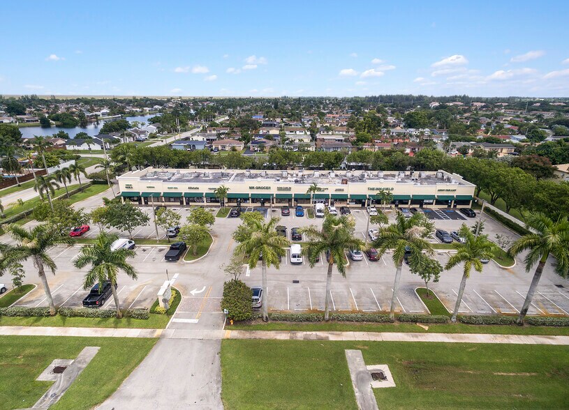 More Photos Of 11431-11461 W Oakland Park Blvd, Sunrise Unknown For Lease