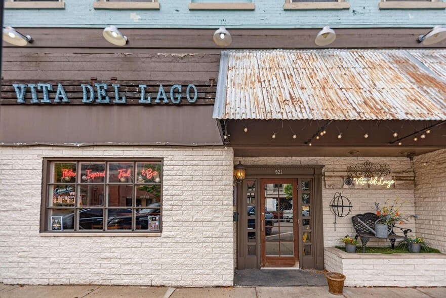 More Photos Of 521 Franklin St, Michigan City Restaurant For Lease