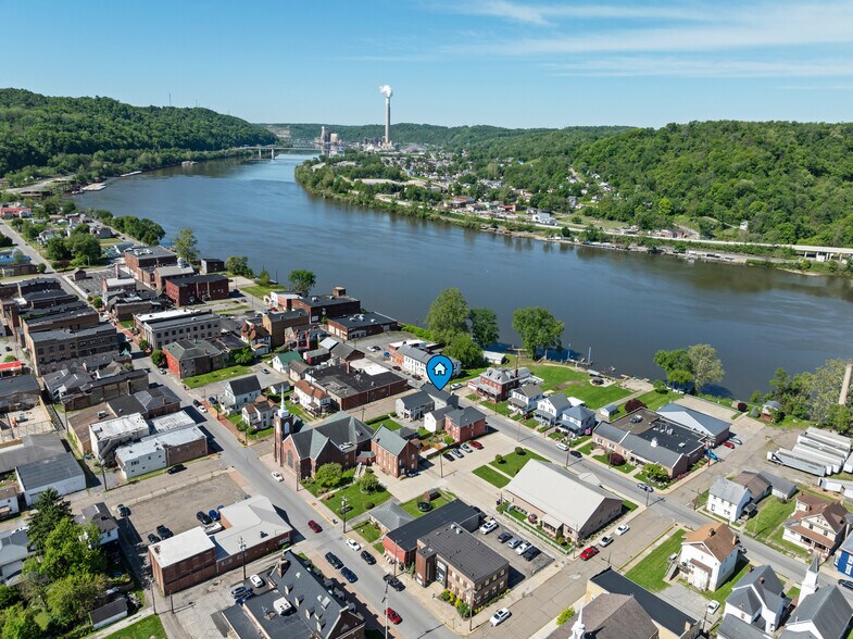 More Photos Of 900 Main St, Wellsburg Specialty For Sale
