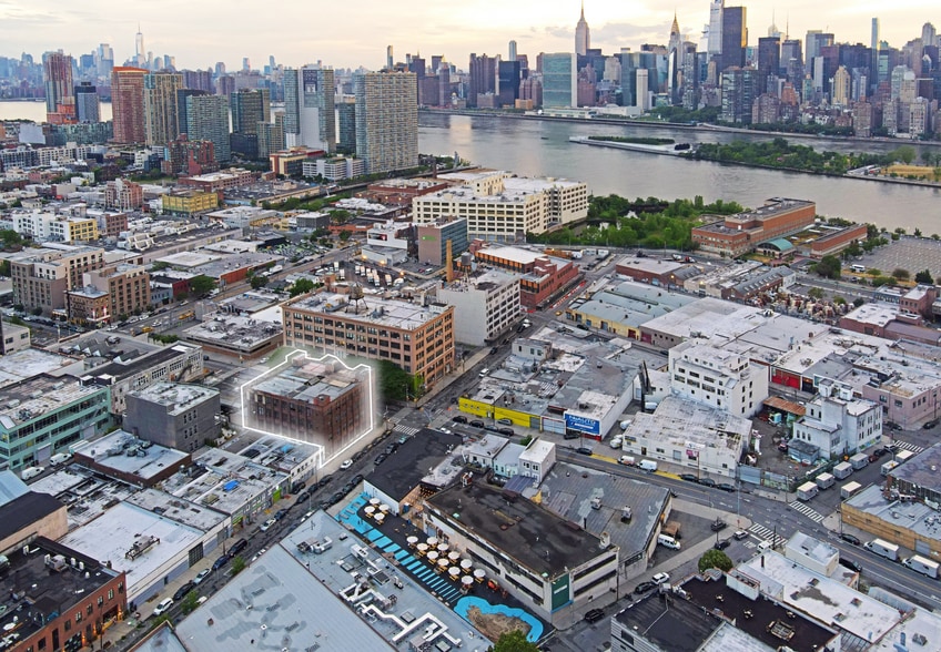 More Photos Of 44-01 11th St, Long Island City Loft Creative Space For Lease