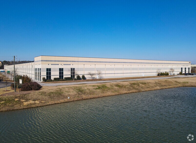 More Photos Of 3400 Highway 31, Calera Distribution For Lease