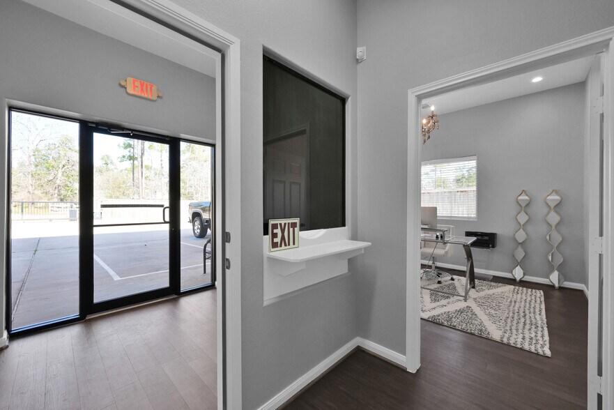 More Photos Of 15513 Capitol Hill Rd, Montgomery Service For Sale