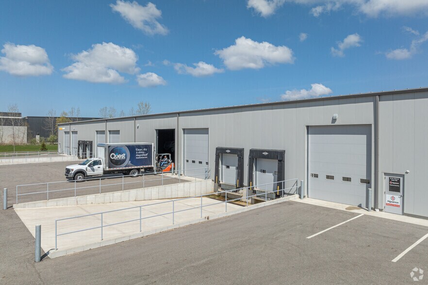 More Photos Of 72 W 64th St, Holland Manufacturing For Lease