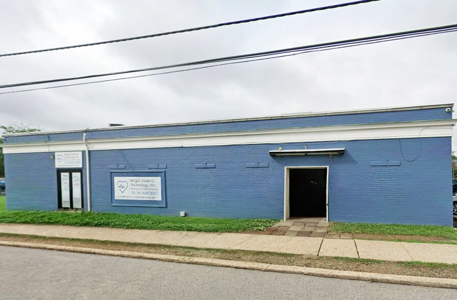 More Photos Of 2040 Napfle Ave, Philadelphia Freestanding For Lease