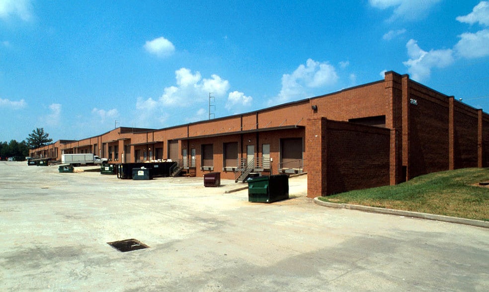 More Photos Of 2885 N Berkeley Lake Rd NW, Duluth Distribution For Lease