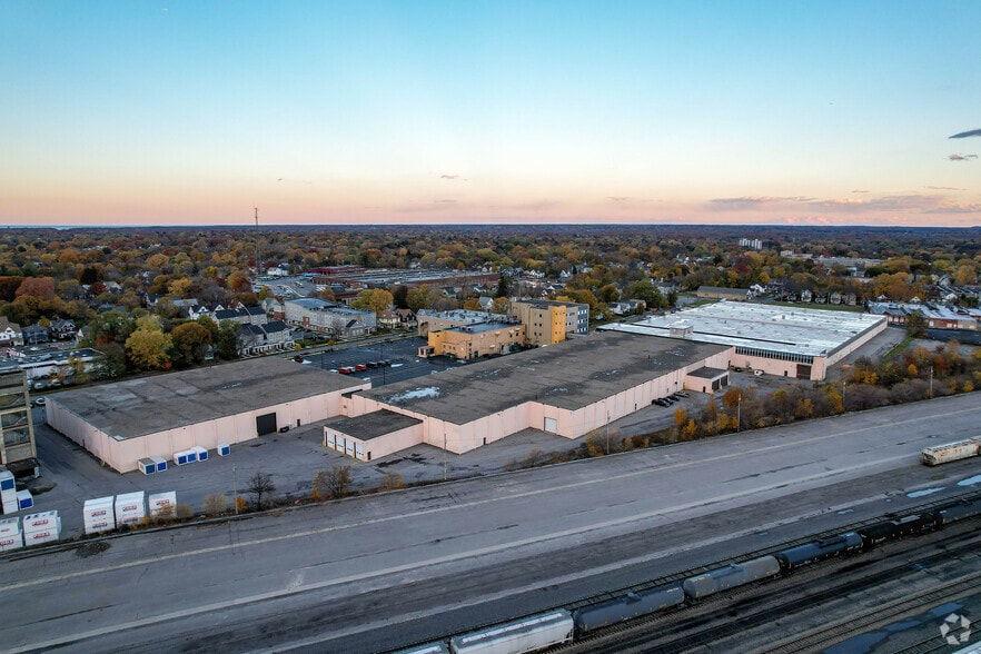 Primary Photo Of 37-39 Breck St, Rochester Distribution For Lease