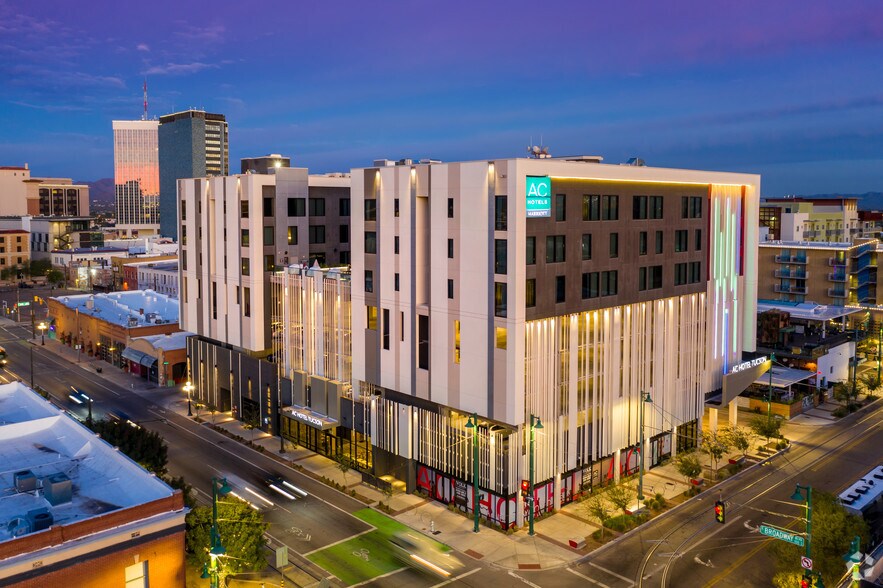 More Photos Of 151 E Broadway Blvd, Tucson Hotel For Lease
