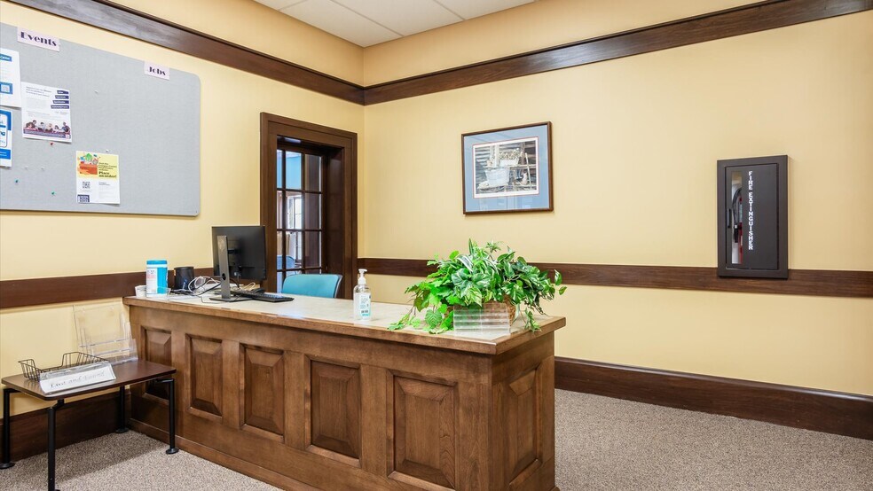 More Photos Of 200 N Whitewoman St, Coshocton Loft Creative Space For Sale