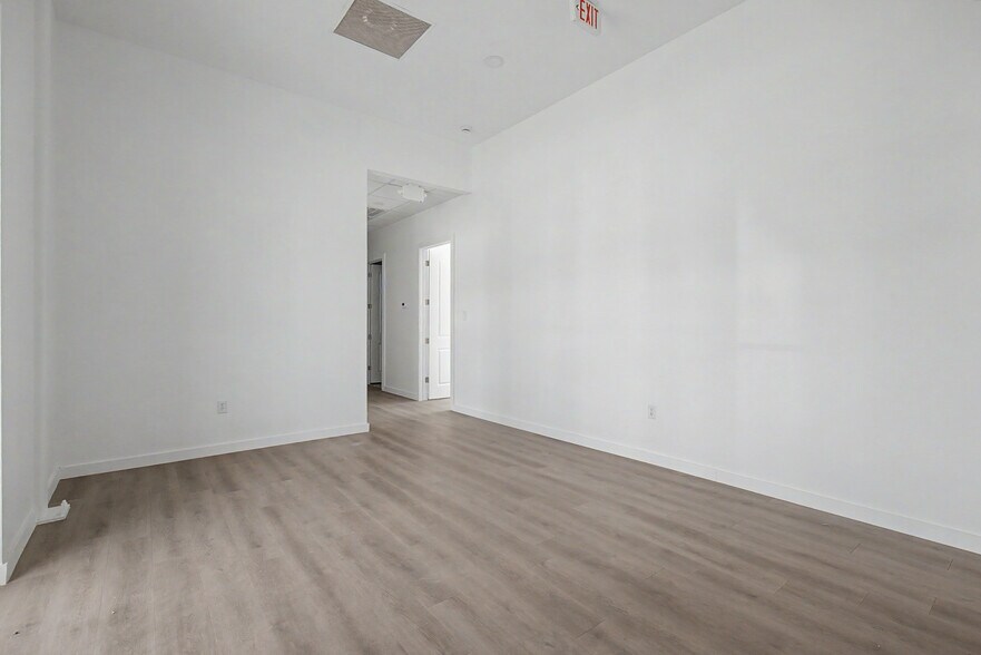 More Photos Of 26605 Cook Field Rd, Katy Loft Creative Space For Lease