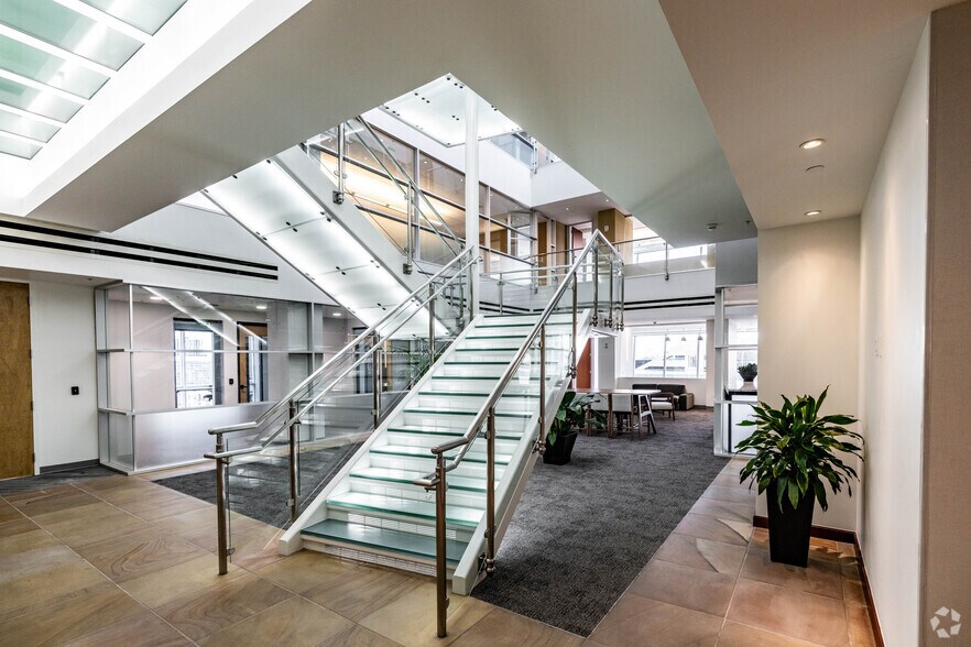 More Photos Of 1600 Division St, Nashville Office Residential For Lease