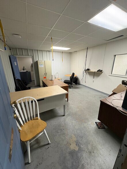 More Photos Of 11375 US-701 Hwy, Elizabethtown Refrigeration Cold Storage For Sale