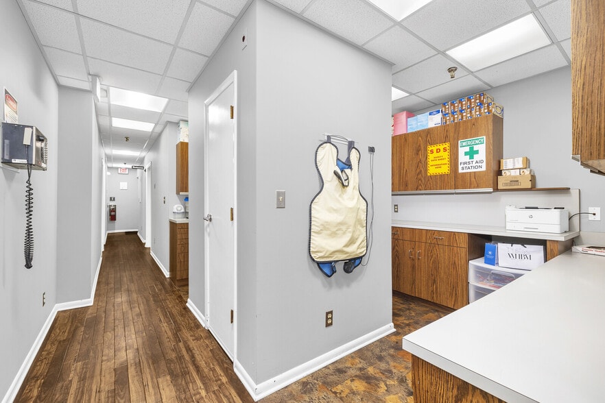 More Photos Of 122 Central Ave, Clark Storefront Retail Office For Sale