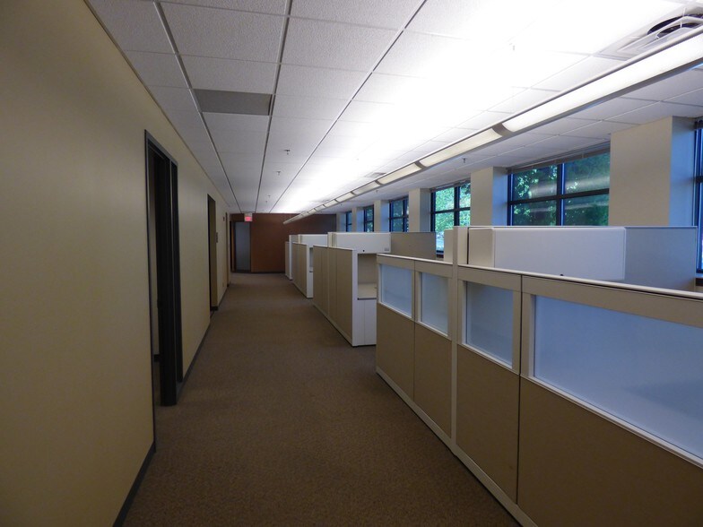 More Photos Of 1520 S 2nd St, Saint Louis Office For Sale