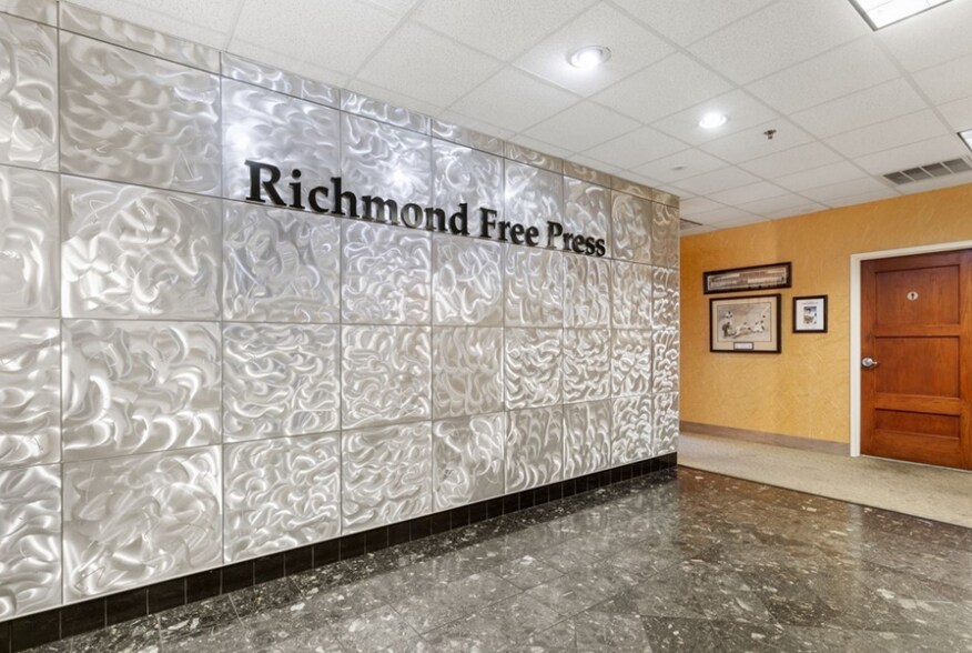 More Photos Of 422 E Franklin St, Richmond Office For Sale