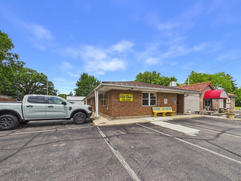 More Photos Of 414 Martin St, Greenville Office For Sale