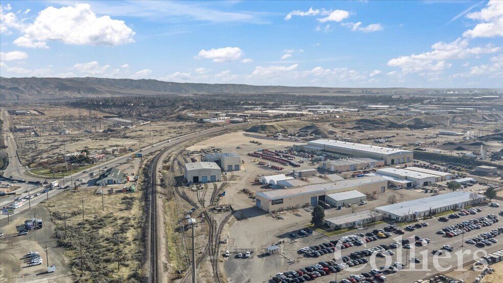 More Photos Of 4600 S Apple St, Boise Manufacturing For Lease