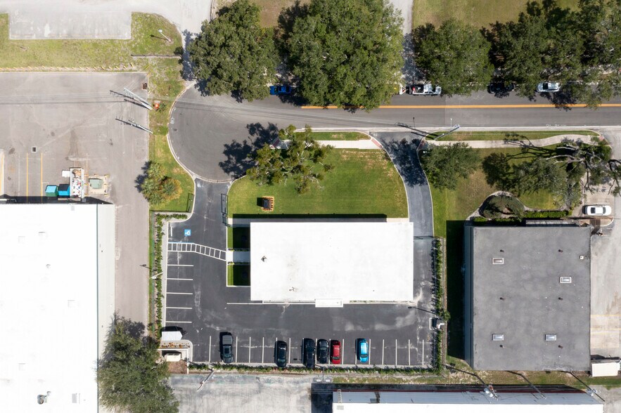 More Photos Of 7335 Lake Ellenor Dr, Orlando Office For Sale