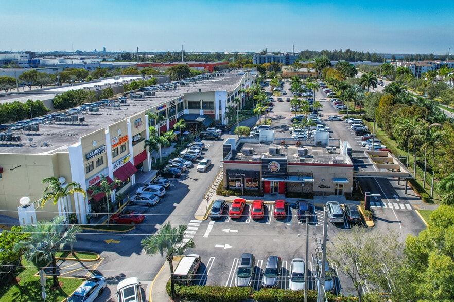 More Photos Of 11402 Doral Blvd, Miami Unknown For Lease
