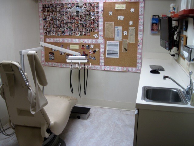 More Photos Of 15720-15754 Crabbs Branch Way, Rockville Showroom For Lease