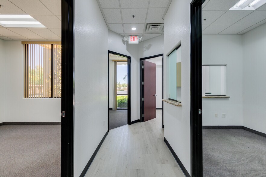 More Photos Of 1820 E Warm Springs Rd, Las Vegas Medical For Sale