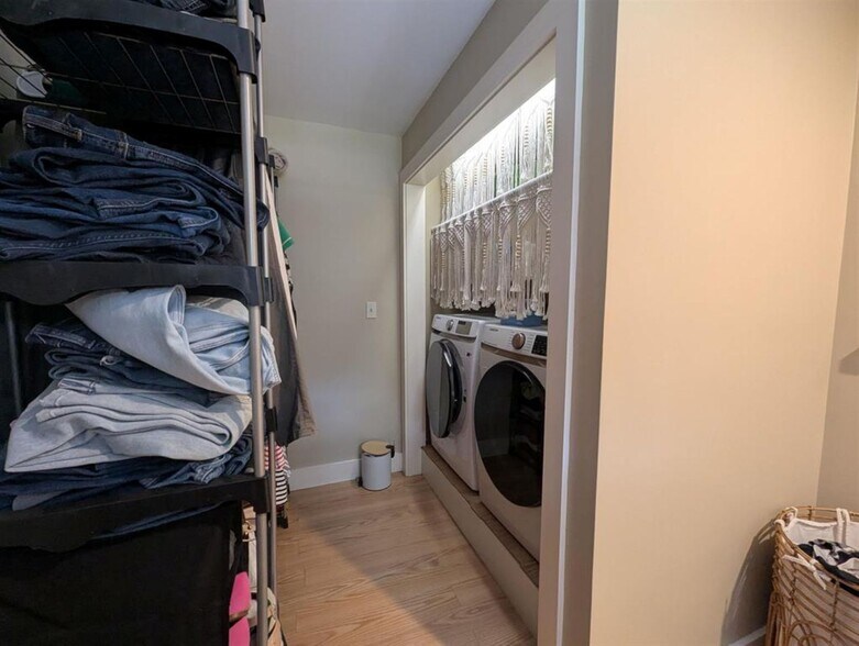 More Photos Of 225 Missing Link Rd, Bellows Falls Specialty For Sale