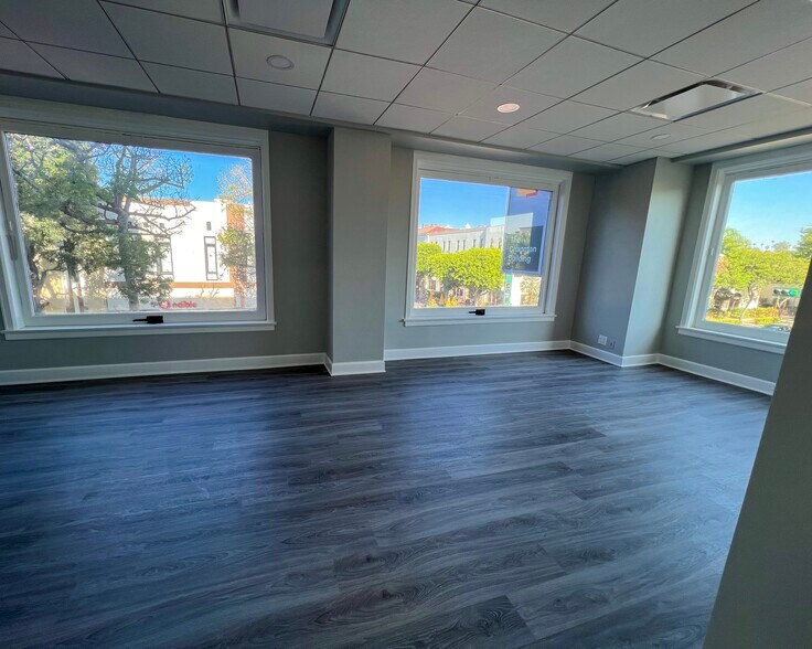 More Photos Of 110 E Wilshire Ave, Fullerton Office For Lease
