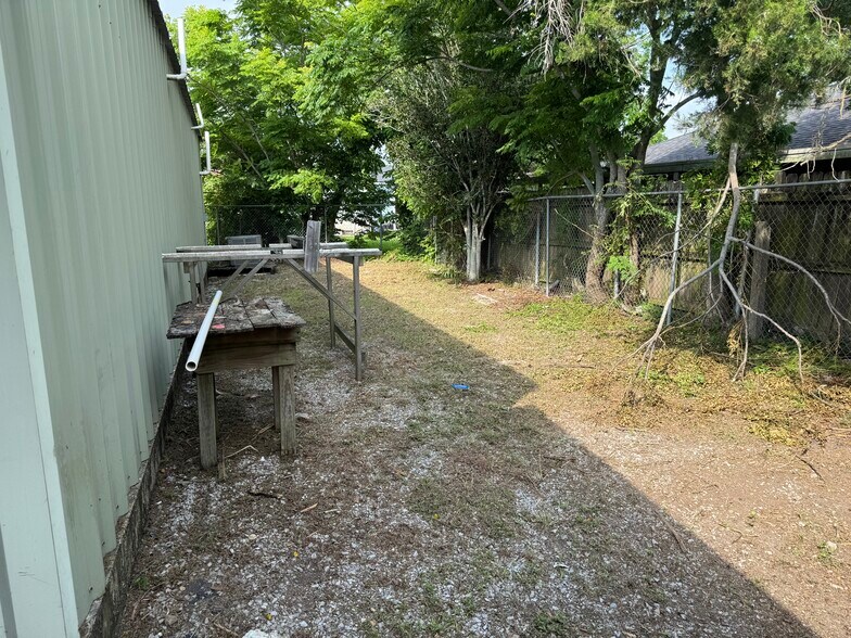 More Photos Of 145 Agnes St, Houma Office Residential For Sale