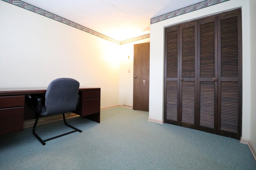 More Photos Of 4350 Old William Penn Hwy, Murrysville Office Residential For Sale