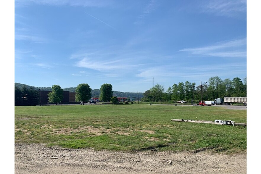 Primary Photo Of 1620 Main St, Follansbee Land For Sale