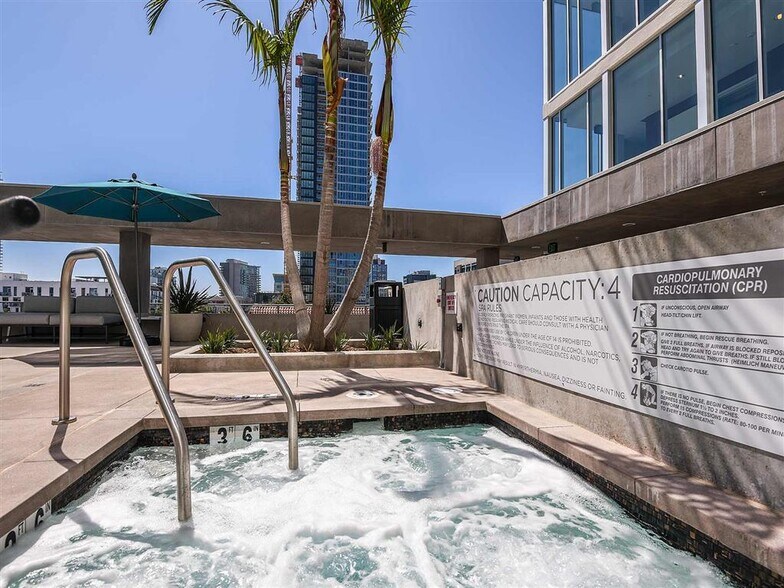 More Photos Of 1110 F St, San Diego Apartments For Lease