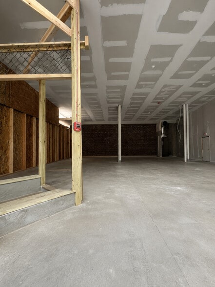 More Photos Of 101-105 Richmond St, Providence Storefront Retail Residential For Lease