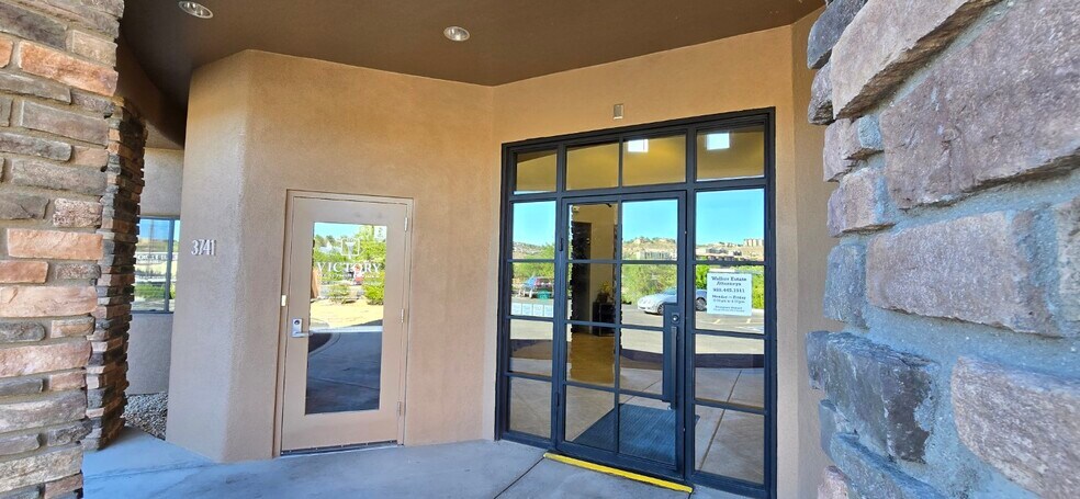 More Photos Of 3741 Karicio Ln, Prescott Office For Lease