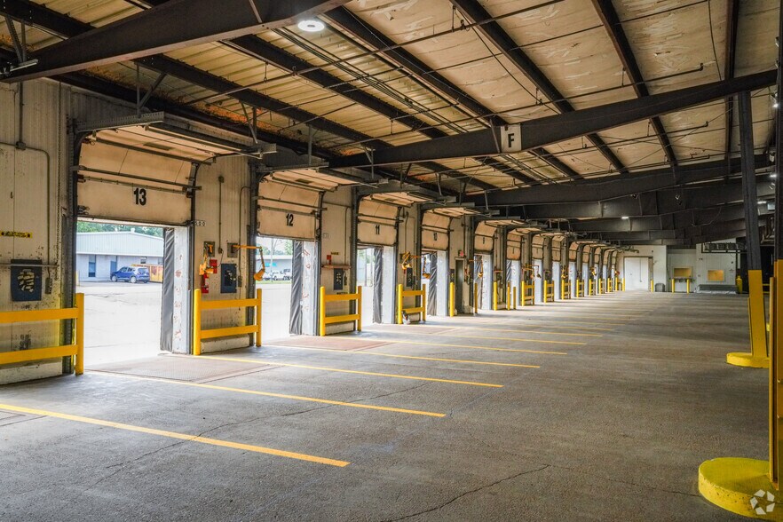 More Photos Of 1125 Weems St, Jackson Refrigeration Cold Storage For Sale