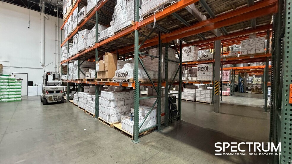 More Photos Of 26321 Ferry Ct, Santa Clarita Warehouse For Lease